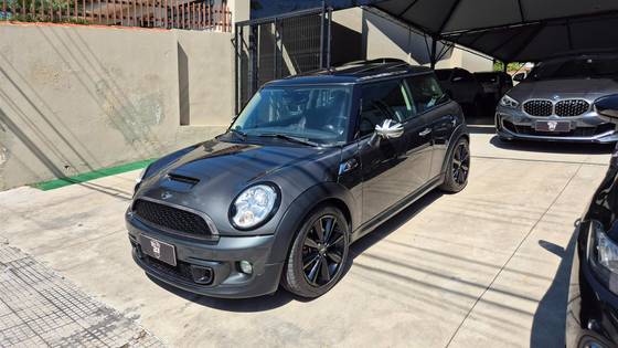 MINI COOPER 1.6 S 16V TURBO GASOLINA 2P AUTOMÁTICO